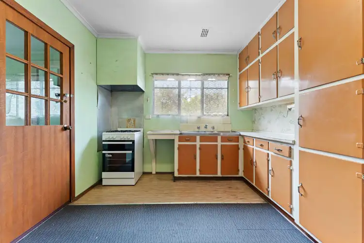 Fifth view of Homely house listing, 2 Gerbert Street, Broadmeadows VIC 3047