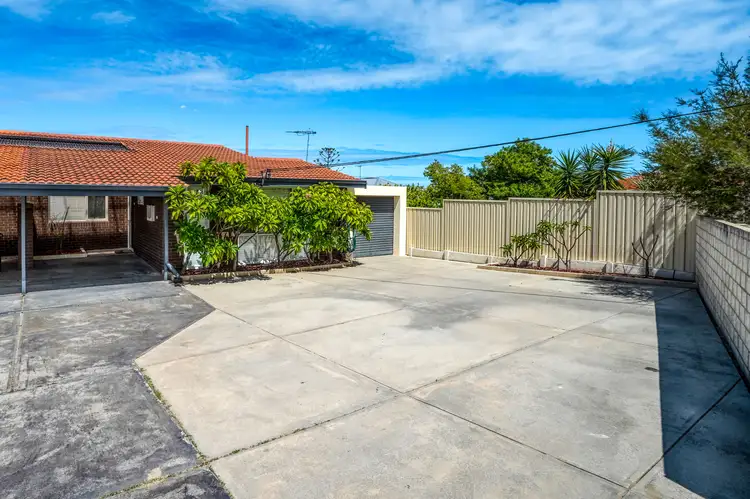 10B Mandalay Place, Craigie WA 6025