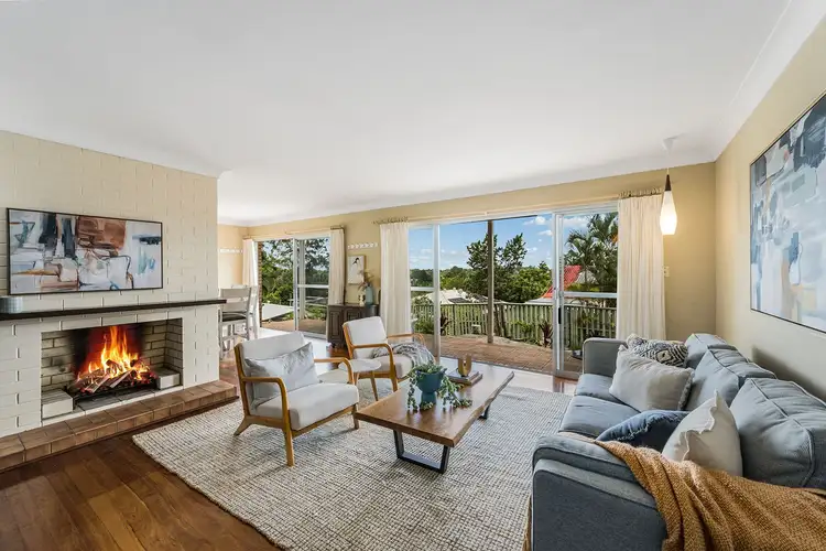 3 Norm Street, Kenmore QLD 4069