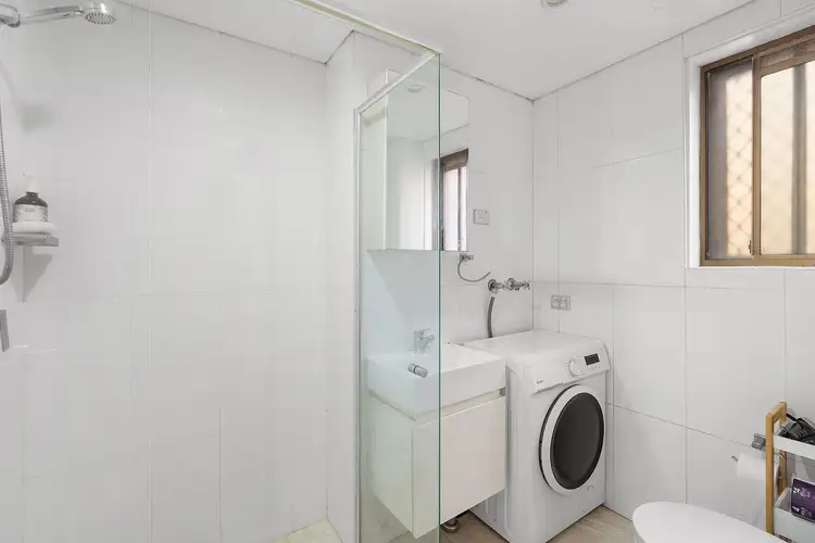 Third view of Homely house listing, 6/27 East Esplanade, Manly NSW 2095