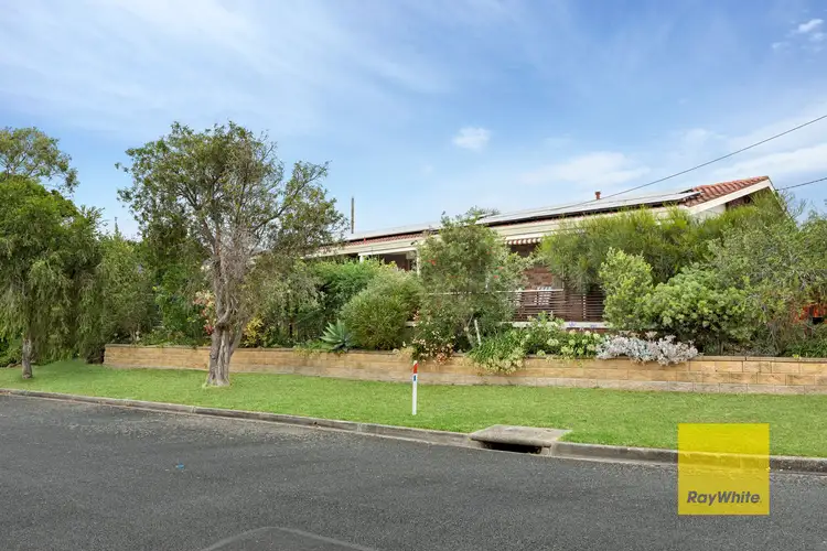 27 Illouera Avenue, Grovedale VIC 3216