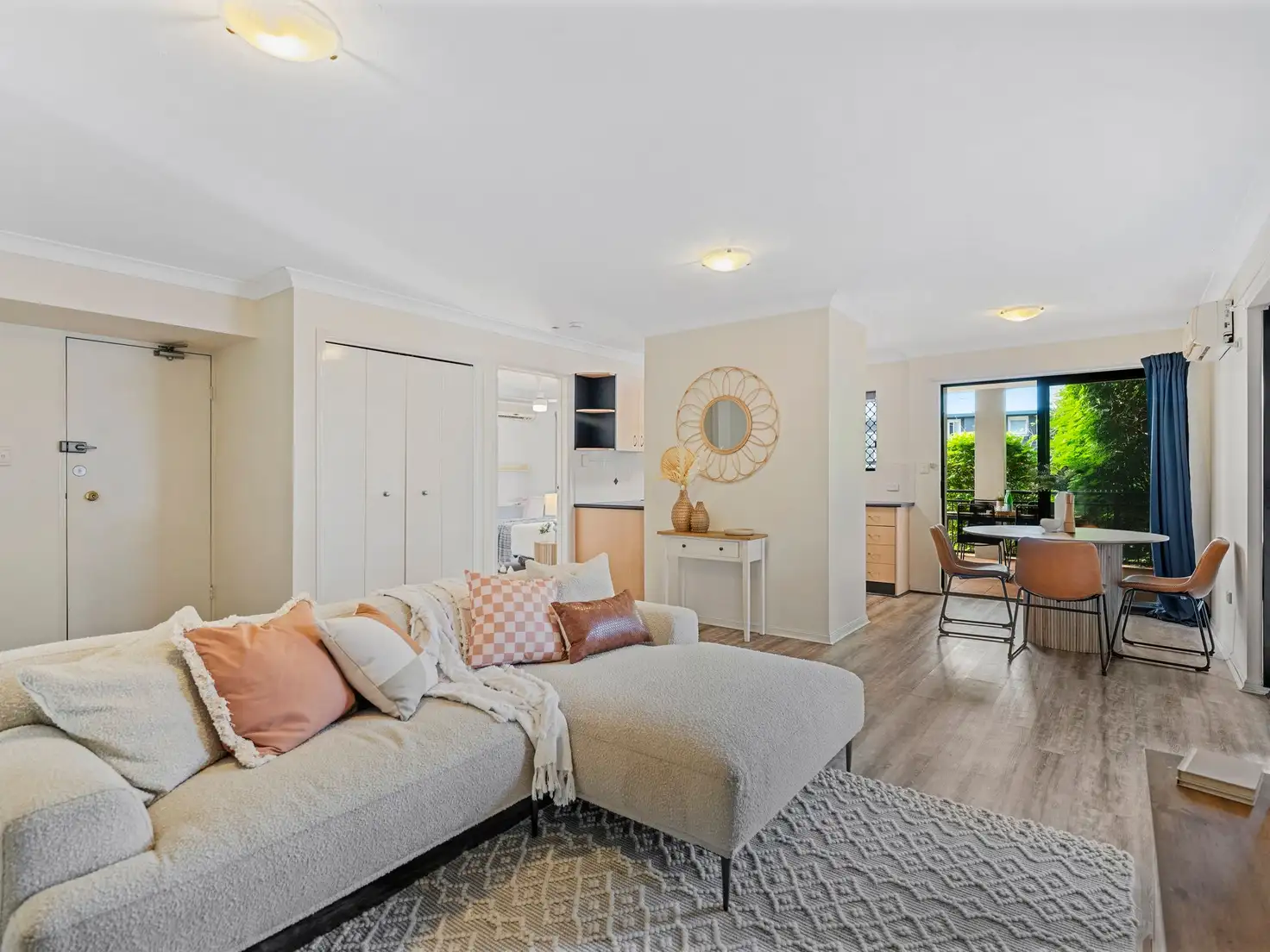 Main view of Homely unit listing, 1/14 Taunton Street, Annerley QLD 4103