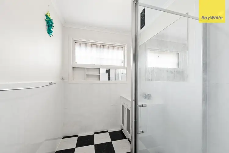 Fifth view of Homely house listing, 17 Myuna Drive, Kings Park VIC 3021