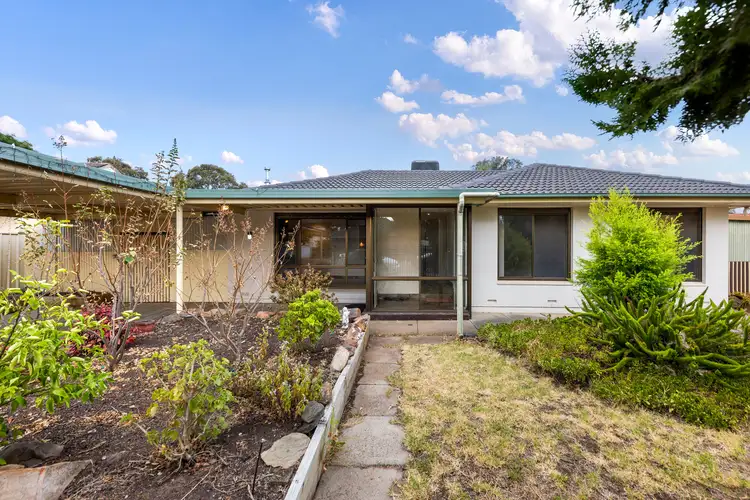 24 Mayo Crescent, Salisbury Downs SA 5108