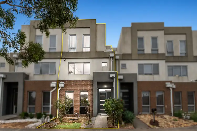 3/2 Marathon Boulevard, Craigieburn VIC 3064