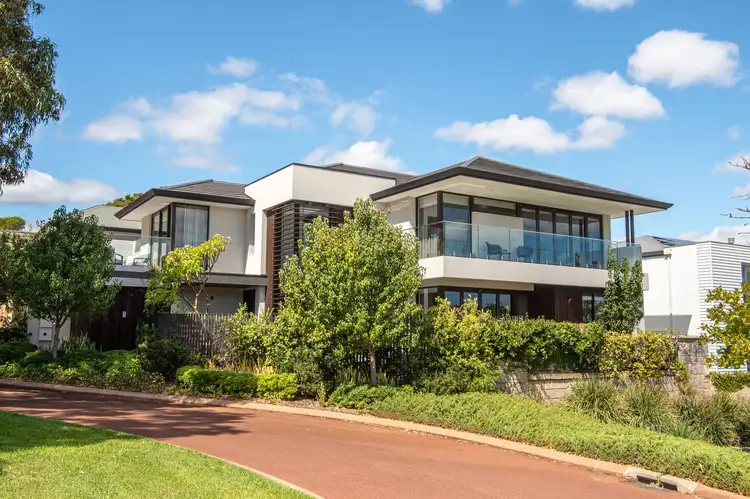 1 Pethybridge Heights, Mosman Park WA 6012