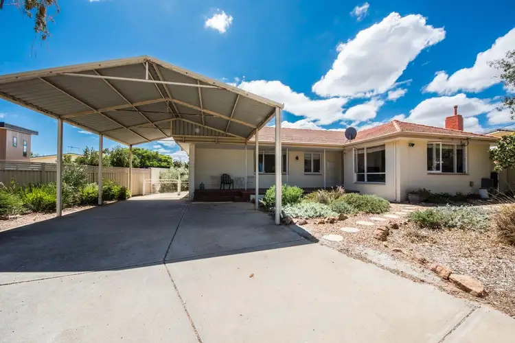 29 Mark Street, Beresford WA 6530