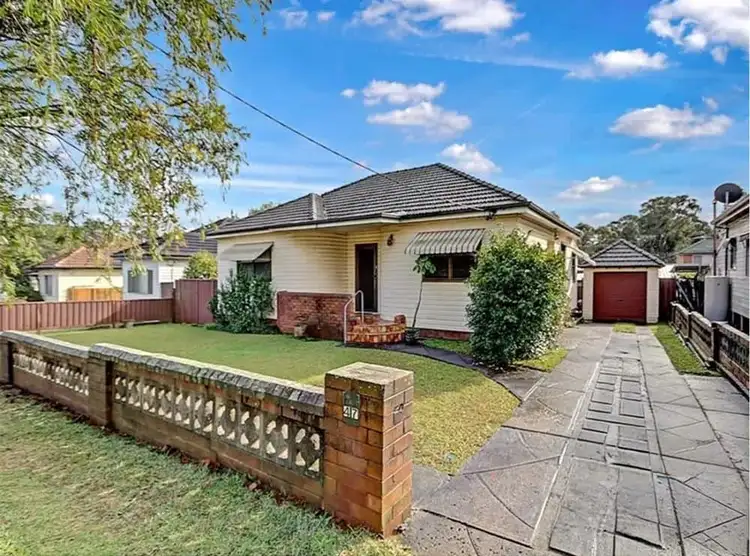 47 Graham Road, Narwee NSW 2209