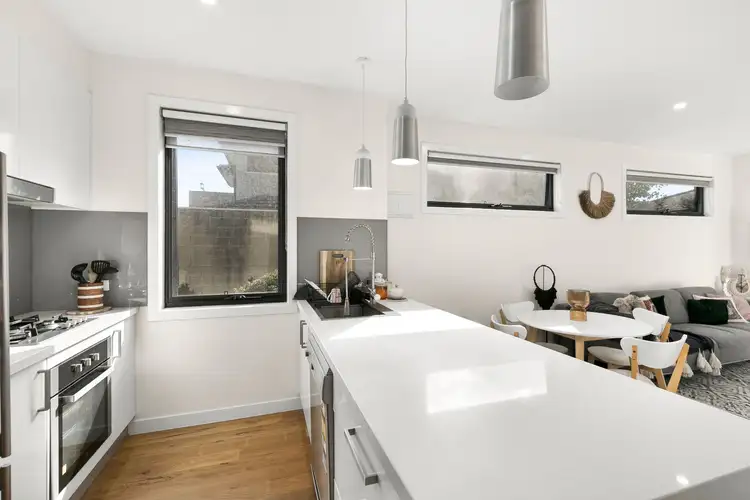 Fourth view of Homely townhouse listing, 2/20 Lex Grove, Oak Park VIC 3046
