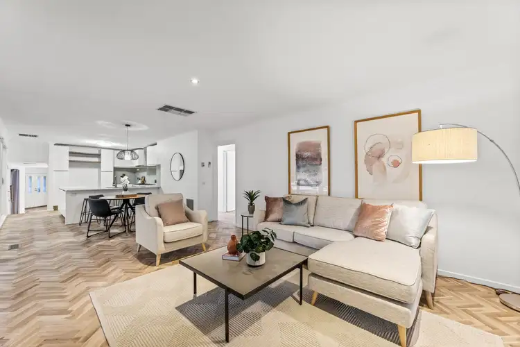 Fourth view of Homely house listing, 7 Highview Crescent, Macleod VIC 3085