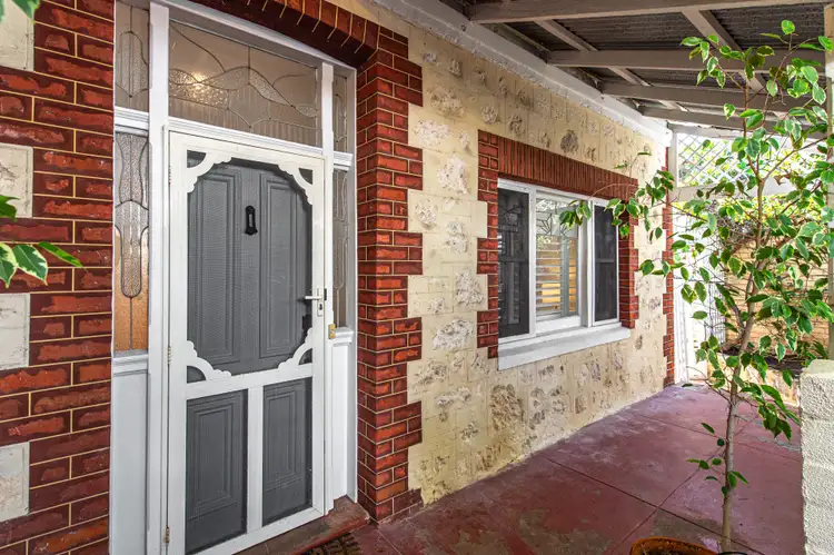 34 Herbert Street, North Fremantle WA 6159