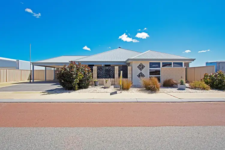 13 Hamelin Avenue, Jurien Bay WA 6516