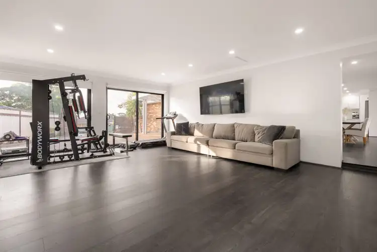 Third view of Homely house listing, 6 Imunga Place, Bradbury NSW 2560