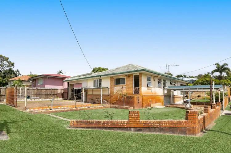 Second view of Homely house listing, 63 Wemvern Street, Upper Mount Gravatt QLD 4122