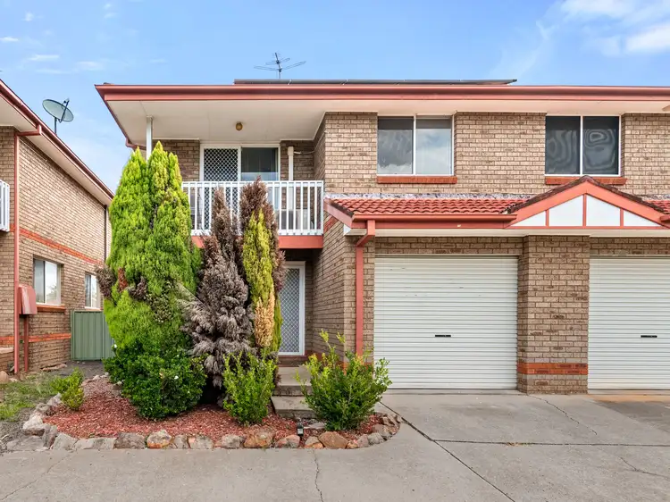 Main view of Homely townhouse listing, 21/8 Wickfield Circuit, Ambarvale NSW 2560