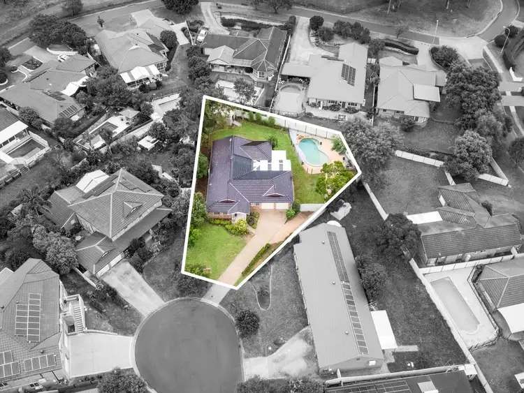 14 Staples Place, Glenmore Park NSW 2745