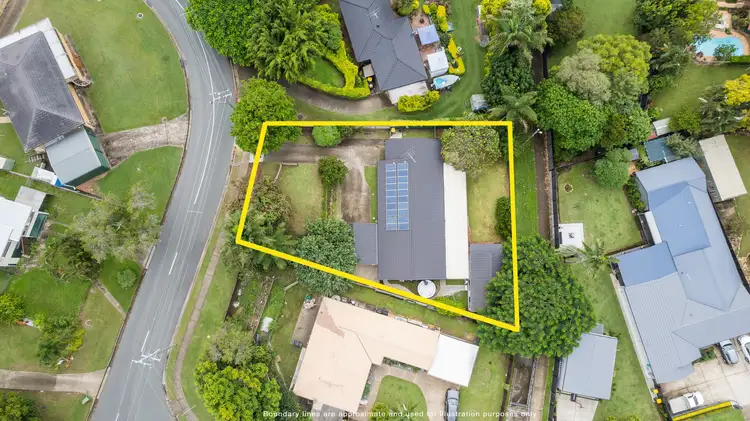 26 Joora Avenue, Petrie QLD 4502