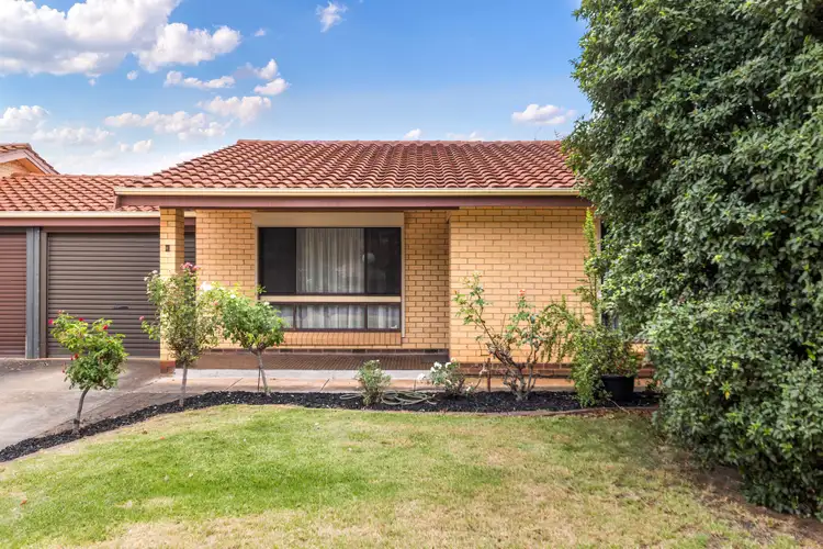 4/9 GOODFIELD Road, Para Hills West SA 5096