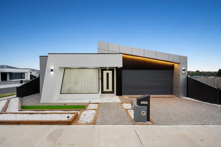 54 Providence Road, Greenvale VIC 3059
