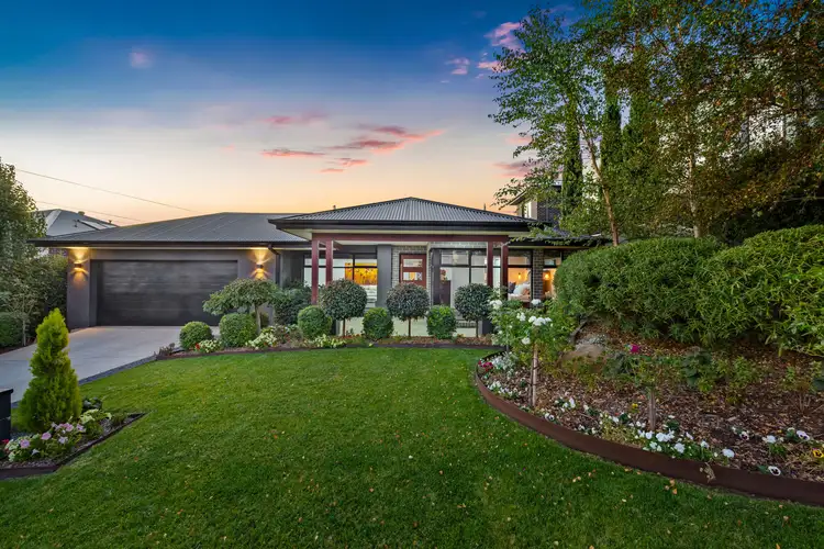 19 Holmsgarth Court, Brown Hill VIC 3350