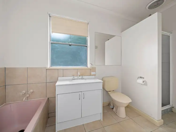 Fourth view of Homely house listing, 18 George Say Court, Benalla VIC 3672