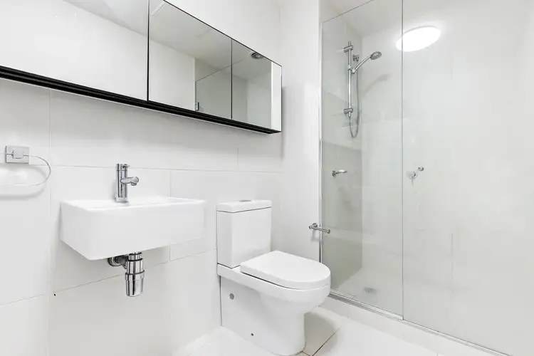 Fourth view of Homely apartment listing, 402/10 Trenerry Crescent, Abbotsford VIC 3067