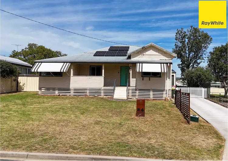 24 May Street, Inverell NSW 2360