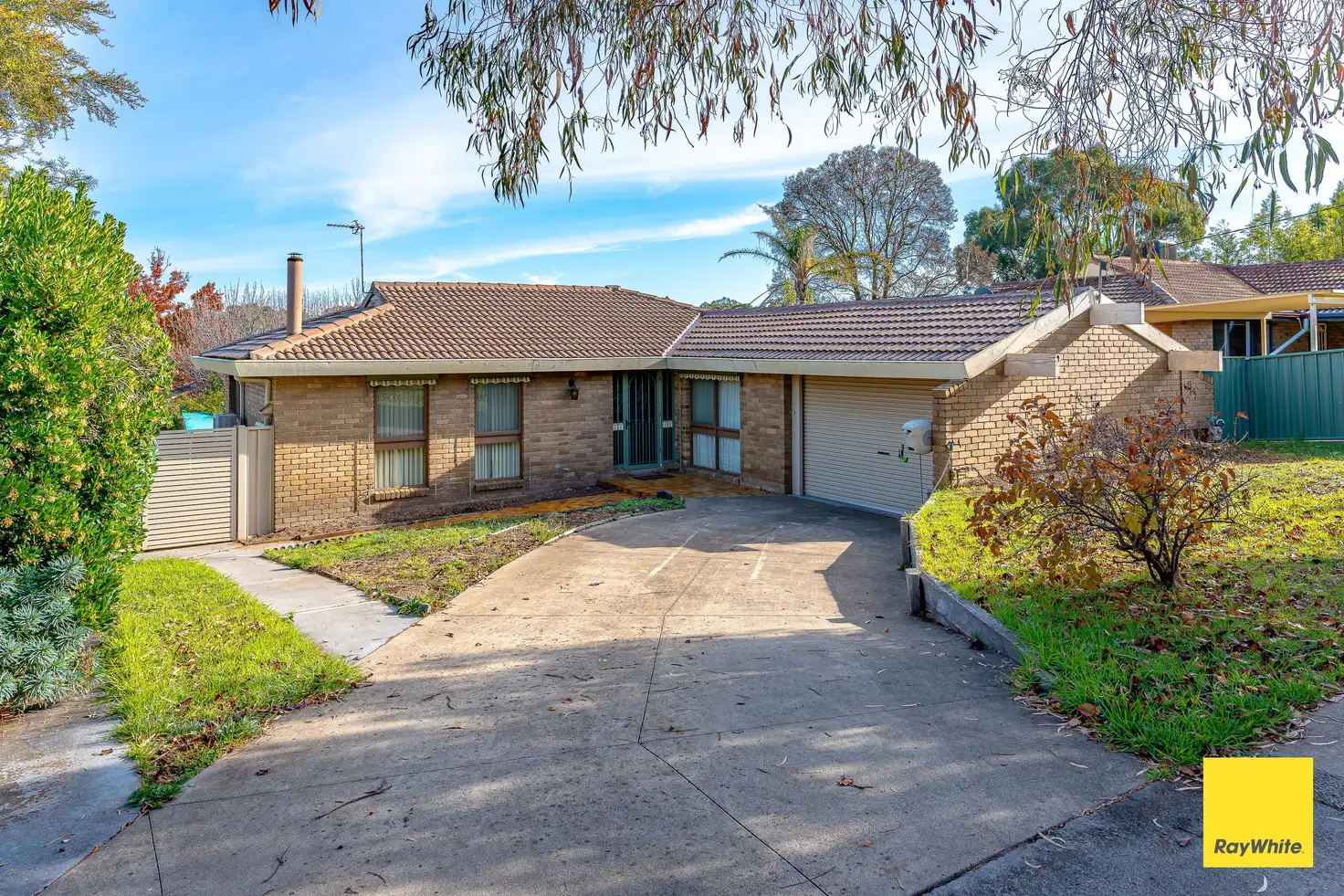 Main view of Homely house listing, 2 Albert Avenue, Strathdale VIC 3550