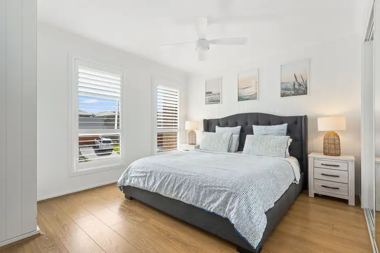 Sixth view of Homely semi-detached listing, 24 Elizabeth Circuit, Flinders NSW 2529