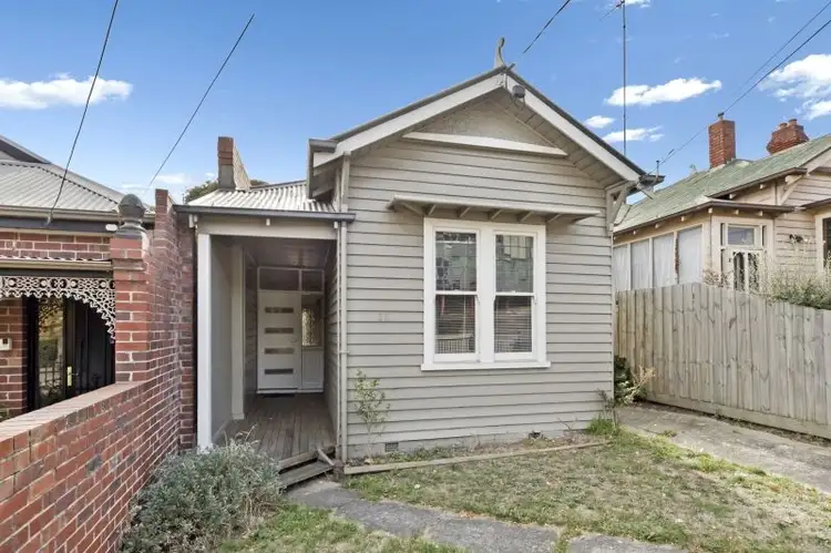 28 Barkly Street