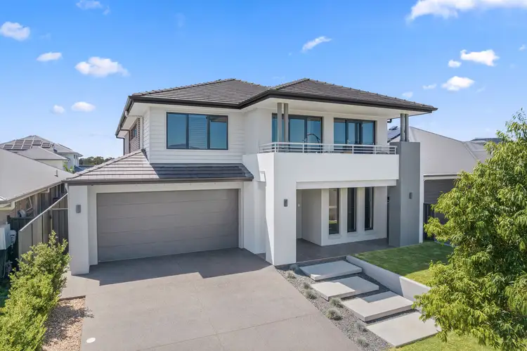 12 Eastpoint Avenue, Haywards Bay NSW 2530