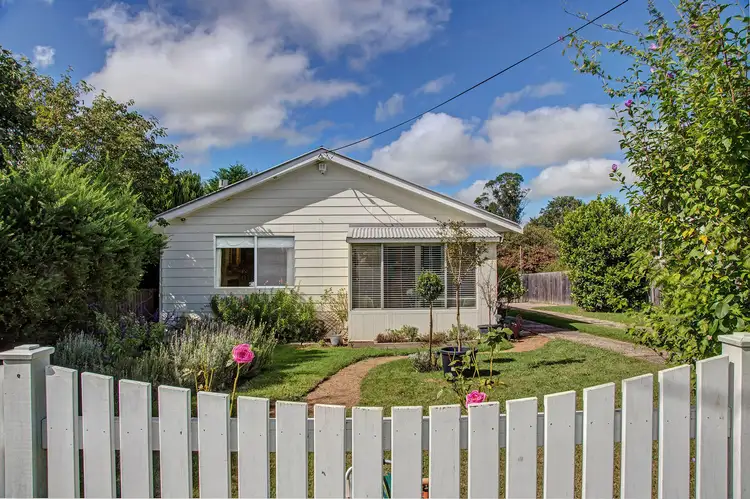 8A East Street, Moss Vale NSW 2577