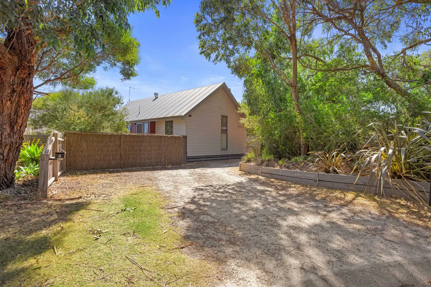 Main view of Homely house listing, 4 Louisa Court, Inverloch VIC 3996