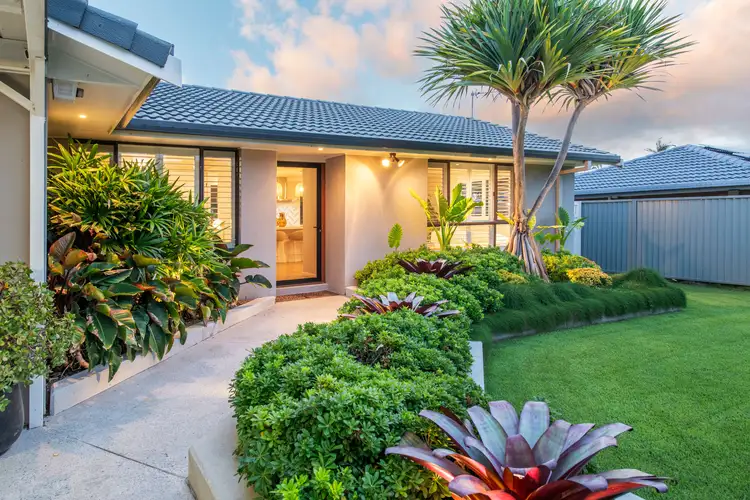 Second view of Homely house listing, 19 Rangeview Court, Burleigh Waters QLD 4220