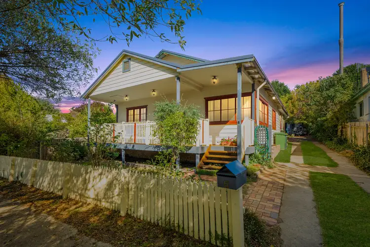 5 Wood Avenue, Queanbeyan NSW 2620