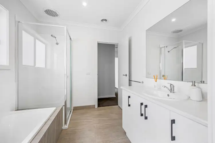 Fifth view of Homely house listing, 2/707A Darling Street, Redan VIC 3350