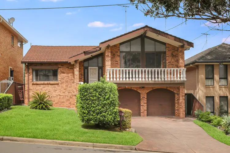 69 Carnavon Crescent, Georges Hall NSW 2198