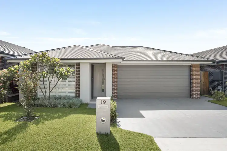 19 Propellor Avenue, Leppington NSW 2179