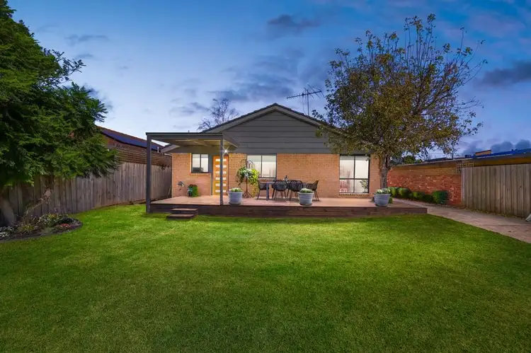 16 Callanan Grove, Werribee South VIC 3030