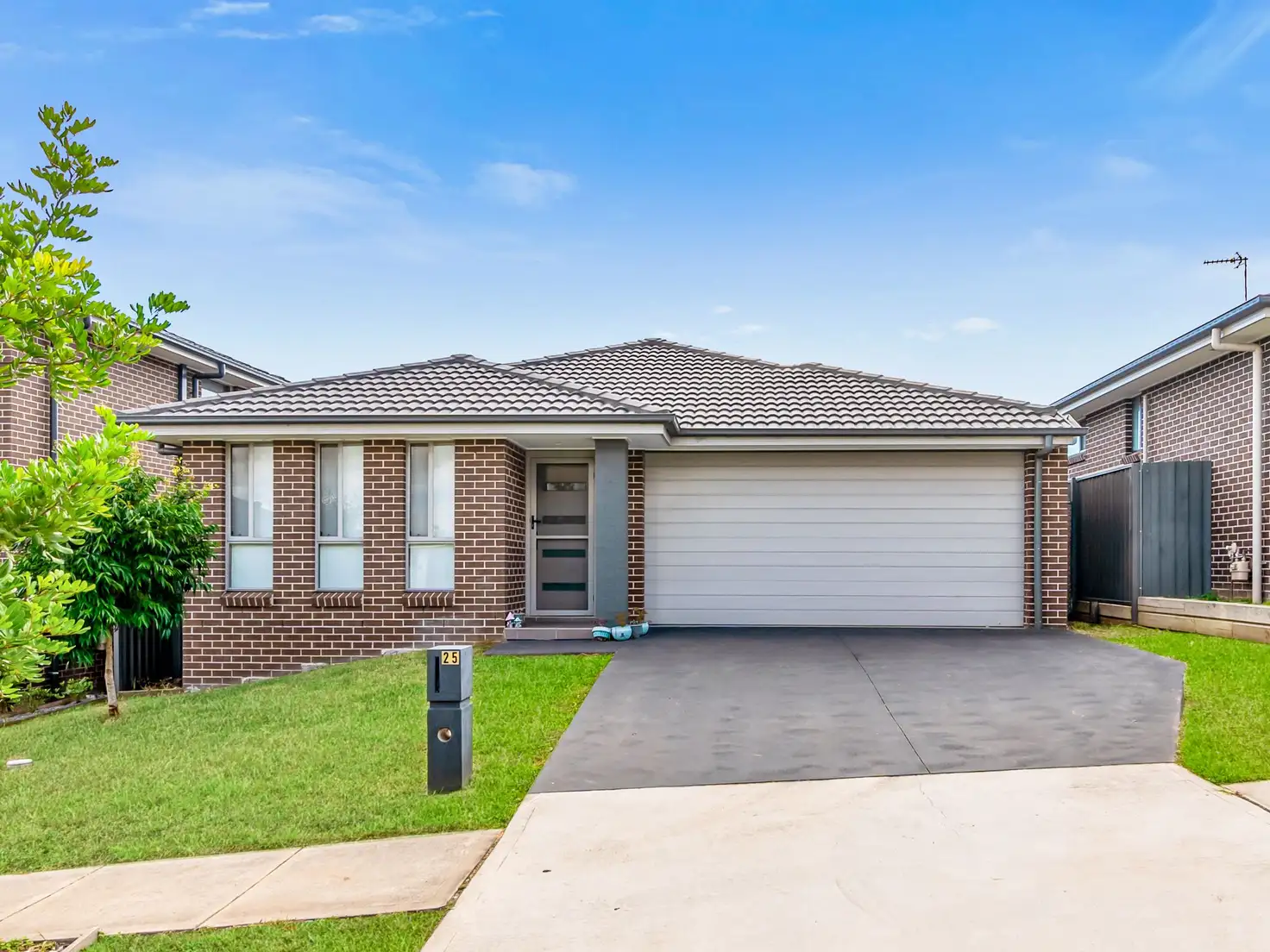 Main view of Homely house listing, 25 Jennings Crescent, Spring Farm NSW 2570
