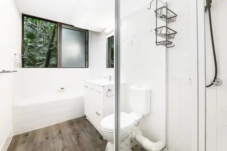 Fifth view of Homely unit listing, 13/4 Peckham Avenue, Chatswood NSW 2067