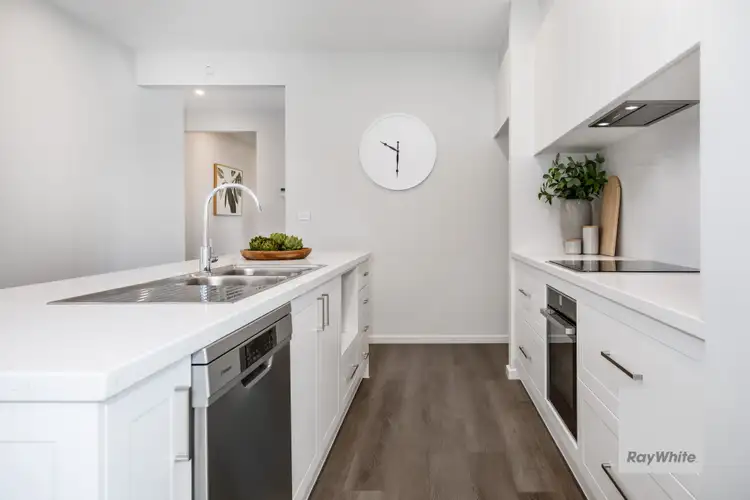 Fifth view of Homely house listing, 9 Elm Drive, Fraser Rise VIC 3336