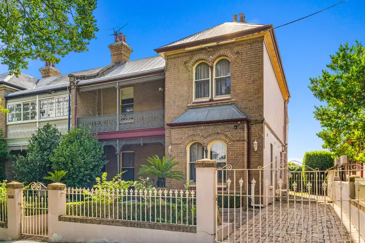 32 Hill Street, Camden NSW 2570
