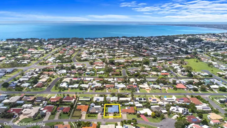 Second view of Homely house listing, 60 Anchorage Circut, Point Vernon QLD 4655
