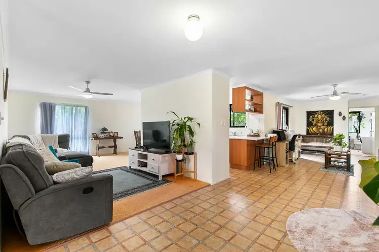 Fifth view of Homely house listing, 60 Anchorage Circut, Point Vernon QLD 4655