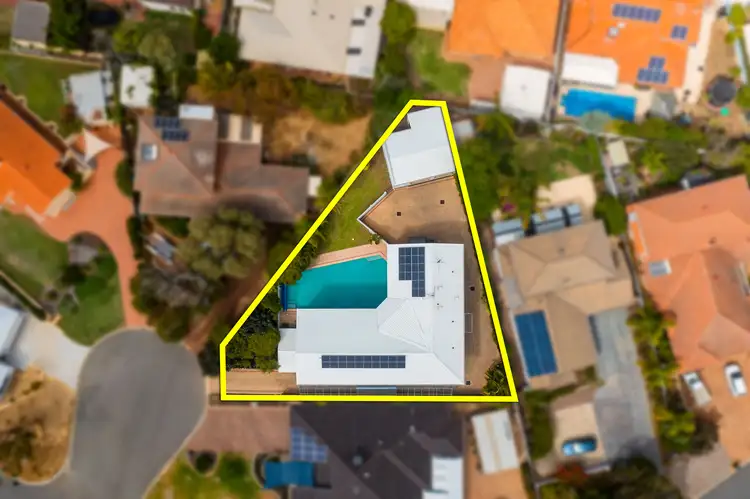 Second view of Homely house listing, 2 Balfour Court, Halls Head WA 6210