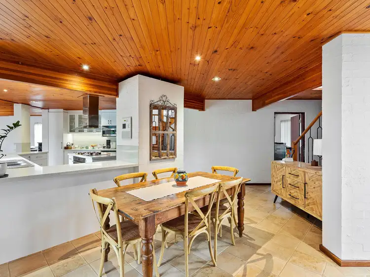Third view of Homely house listing, 2 Balfour Court, Halls Head WA 6210