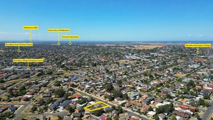 Fifth view of Homely house listing, 18 Deborah Street, Werribee VIC 3030