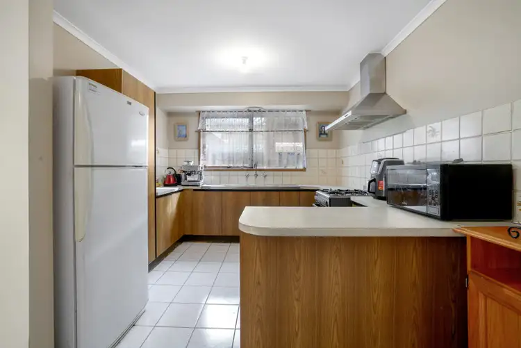 Fifth view of Homely house listing, 6 Arnold Court, Hoppers Crossing VIC 3029