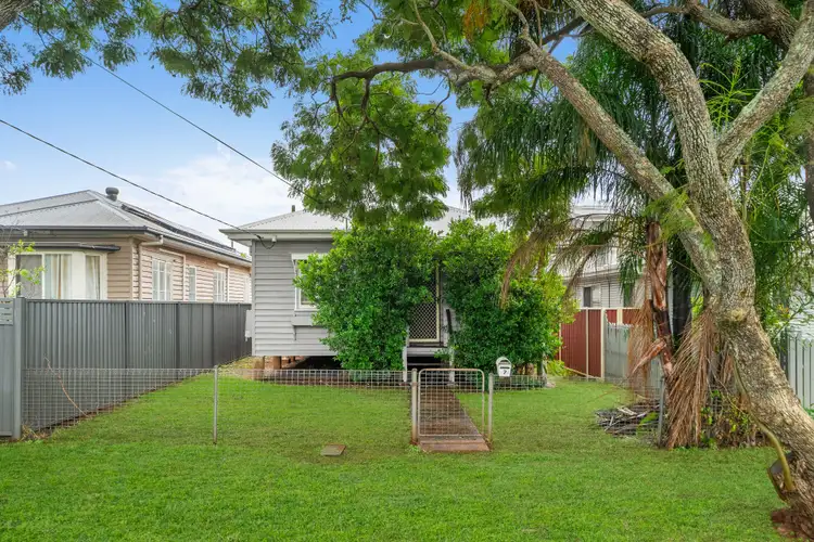7 Maryborough Terrace, Scarborough QLD 4020